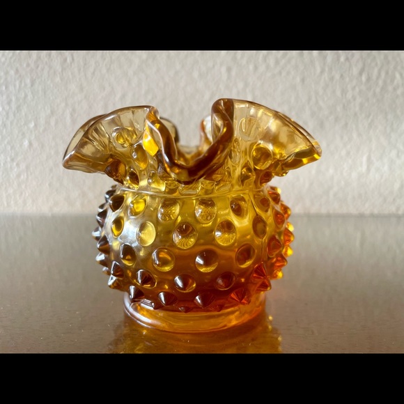 Vintage Fenton glass bowl - Picture 5 of 5